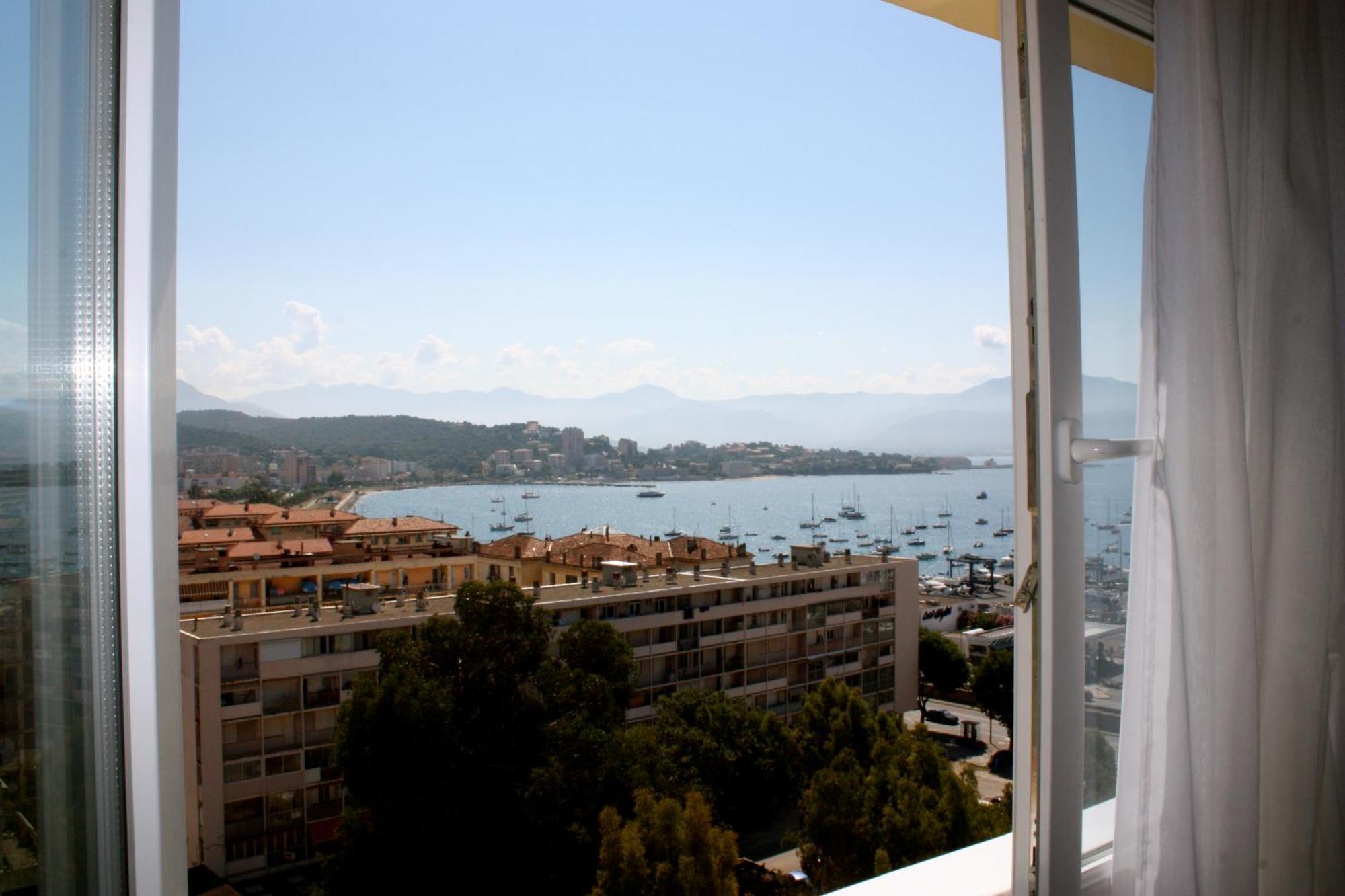 Castel Vecchio Hotel Ajaccio  Bagian luar foto